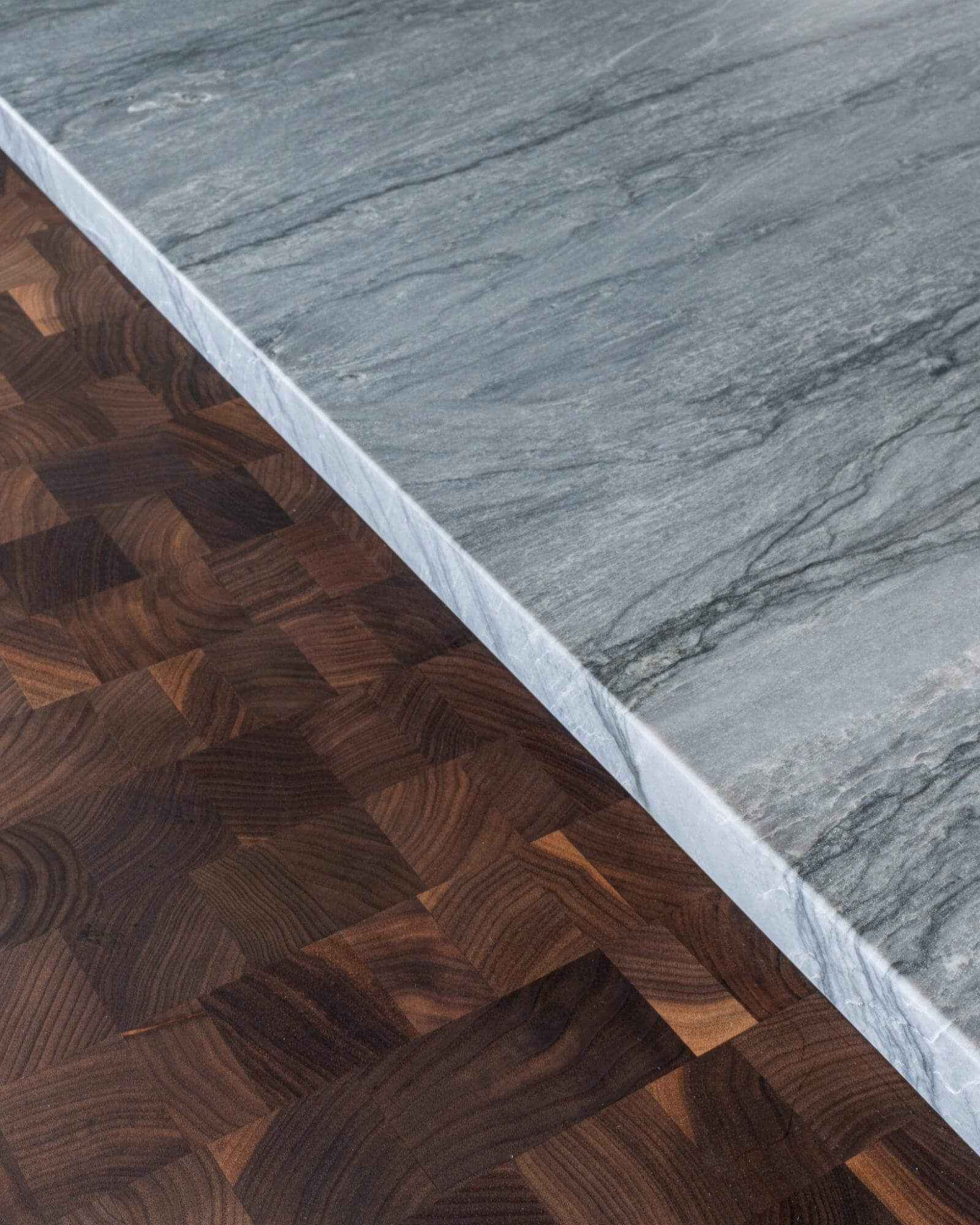 2 Durata finishes in gloss, semi-gloss, matte, flat