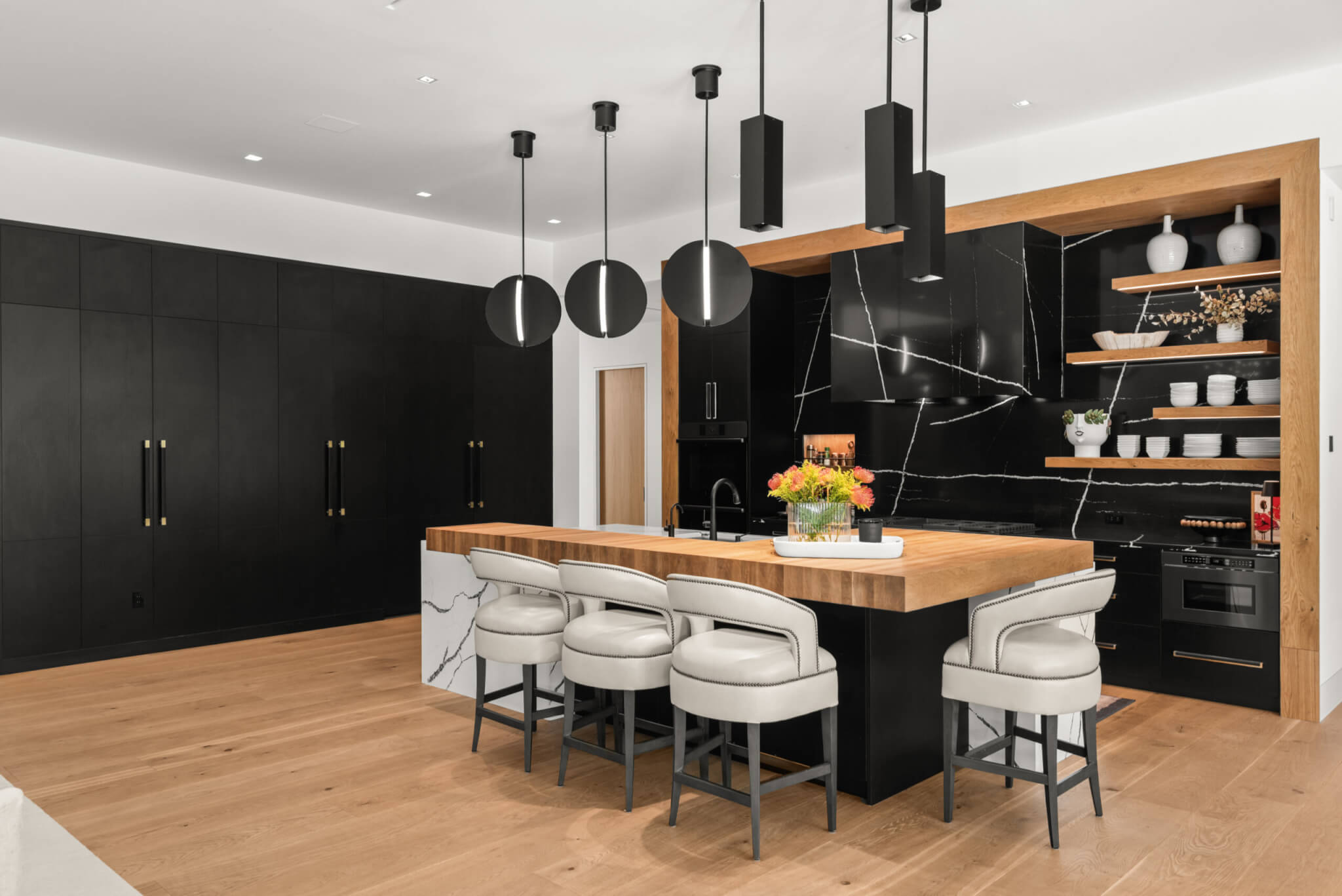 white-oak-kitchen-island-sw-kitchens (8)